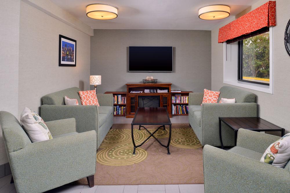 Quality Inn University Center Pittsburgh Eksteriør bilde