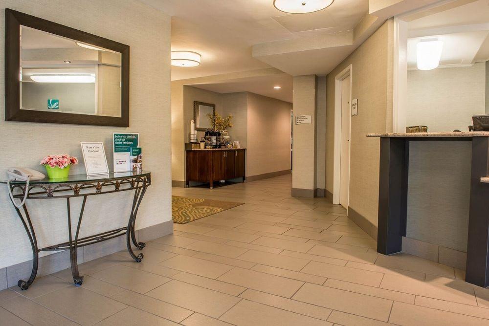Quality Inn University Center Pittsburgh Eksteriør bilde